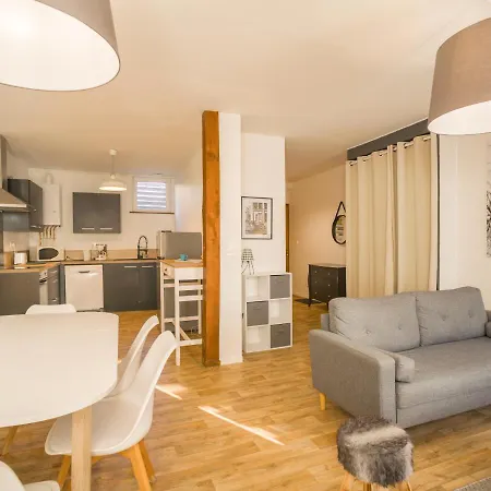 Le Duplex Pasteur - 5 Min Hypercentre - Ideal Groupe - Parking Gratuit Apartment